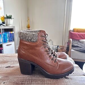 Shoe Dazzle Brown Lace-Up Boots, Size 8.5